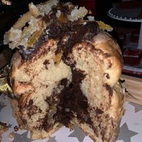 Panettone 2020 vegano relleno de chocolate at Vaniglia in Rosario