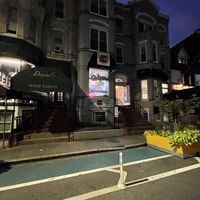 Curb  at Bubbie's - Plant Burgers at Plant Food Lab in Washington