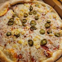 Vegan pizza with vegan cheese at Beach Bella Pizza II in Virginia Beach