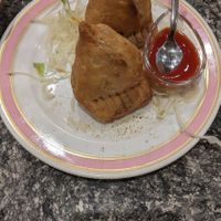 🥟Veg Samosa (590¥ | 3.1$) - VEGAN option at Newdelhi Indian in Kyoto