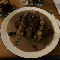 Semmelknödelschnitten mit Pilzrahmsoße   at Alte Feuerwache in Mannheim