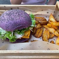 Flower Burger with potato wedges at Flower Burger in Marseille