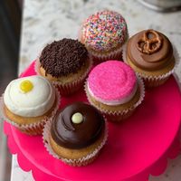 vegan vanilla based cakes at Smallcakes in Patchogue