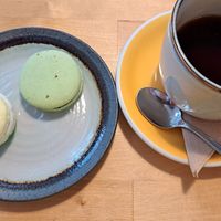Pistachio and basil-lemon macaroons at Rohe in Tallinn