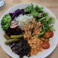 Tofu bowl at Rohe in Tallinn