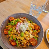 Pasta bowl with vegan chicken at Rohe in Tallinn
