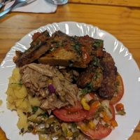 Carne de jaca, purê de batata doce e maracujá, steak 🥩 de seitán #Veganuary at Magna Cozinha Vegana in Rio De Janeiro