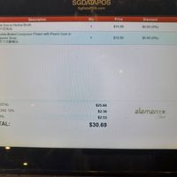 10% service fee despite bad service at elemen Classic 元素 . 经典 - Great World City in Central Singapore