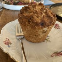 There’s a few dessert options; occasionally vegan  at Little Dancer in Linz
