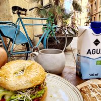 Vegan bagel at Coco House in Barcelona