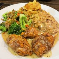 Chickun & Biscuits w/ mashed potatoes   at Vertical Diner and The Gold Room in Portland