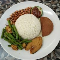 椰浆饭 Nasi Lemak at Daily Green 吉祥素 -  Yishun St in North Singapore