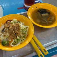 Wednesday special at Miao Xiang Vegetarian 妙香斋素食 - Defu Lane in Northeast Singapore