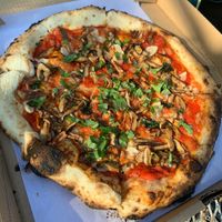 Vegan Margherita sourdough pizza, plus shiitake mushrooms at The Mud Club in Woodstock