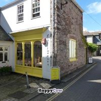 Main Entrance at Fat Lemons in Totnes