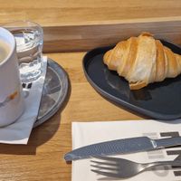 Americano and croissant at OMM INN in Eskisehir