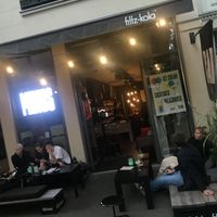 entrance at Minus in Hamburg