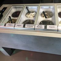 Many fancy vegan varietys, like almond or roasted coconut today at Minus in Hamburg