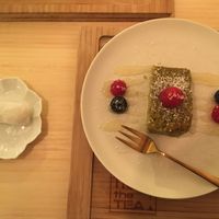 Mochi and sponge cake at Hug The Tea in The Hague