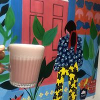 Pink latte  at Soul - Alimentação Saudável e do Bem in Braga