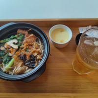 Won tan ramen soup with peach iced tea and a dessert at Minf Houze Vegan Cafe in Kuala Lumpur