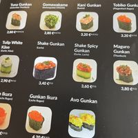 Avo Gunkan sowie Gomawakame sind vegan  at Power Sushi in Bad Vilbel