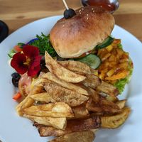 Jackfruit burger at Chill Cafe in Ella