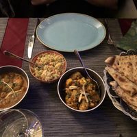 Ahoo gobhi, pilaw rice, another curry w asafetida, and missi roti at Tamarind Hill in Zurich