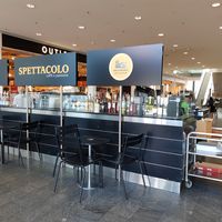 Exterior inside mall at Caffe Spettacolo in Dietlikon