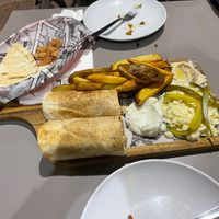 Soja chicken style sandwich table  at El Libanés in Murcia