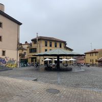 Looks dismal with the gray skies but, it’s cool at Meraki in Oviedo