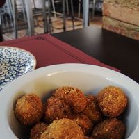 Croquetas de shitake at Meraki in Oviedo
