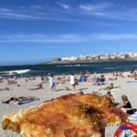 Pizza for lunch at the beach in A Coruña   at Giova in A Coruna