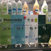 In this stand you can refill your bottle of vegan detergent at DM Drogerie Markt in Poprad