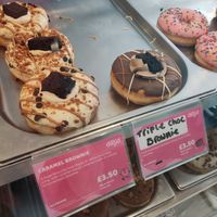 Vegan options at Planet Doughnut in Shrewsbury