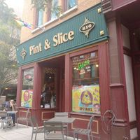 Front at 816 Pint & Slice in Fort Wayne