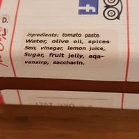 Ingredients of the sauce. No honey at Curry 61 in Berlin