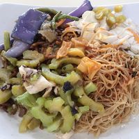 Simple Chinese vegetarian food  at Hui Yuan Zhai 慧缘斋 in Central Singapore