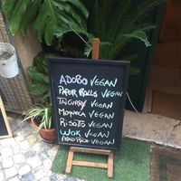 vegan options at Roots Experience in Lisbon