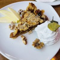 Apfelkuchen mit veganer Sahne at Mint in St Kanzian