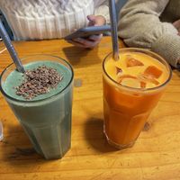 Power smoothie (left) and carrot/apple juice (right)   at Plant Cafe & Kitchen - Itaewon in Seoul