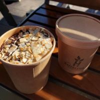 Large "Waldbeerkater" came in two cups for a total of 4.95€. Was it luck or is it the norm? at Haferkater - Hbf Frankfurt am Main in Frankfurt