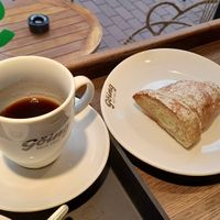 Got both of these for free at Bäcker Göing - Falkenstr - Der Vegane Bär  in Hannover