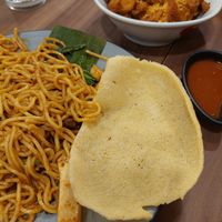 Mee goreng and ayam penyet at Warung Ijo in Central Singapore