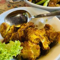 Ayam penyat at Warung Ijo in Central Singapore