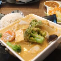 Yellow curry at The ThongLor Thai Restaurant in San Francisco