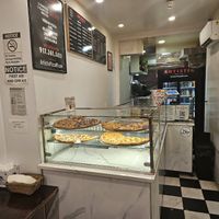 And it's no expensive as "other mediocre vegan options" in the area at Artistic Pizza in New York City