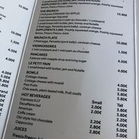 at least a chia pudding option for breakfast   at Version Originale in Porto-vecchio