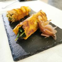 Involtini di pasta kataifi e di pane carasau, ripieni con fagiolini ed erbette at Il Portico in Nuoro