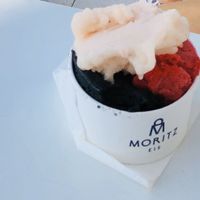 Melone, Limette-Minze, Himbeere 😍 at Moritz Eis in Budva